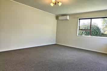 2/4 Rachael Place, Farm Cove