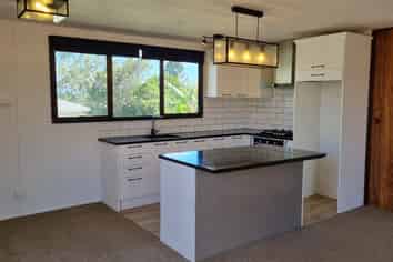 2/15 Cyril Cres, West Harbour