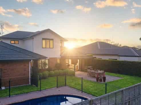 3 Grace Avenue, Rototuna North