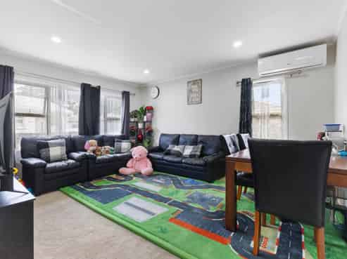 5 Lloyd Avenue, Papatoetoe