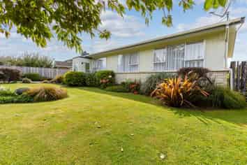 38 Ruahine Street, Dannevirke