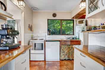 1/30 Ravenwood Drive, Forrest Hill