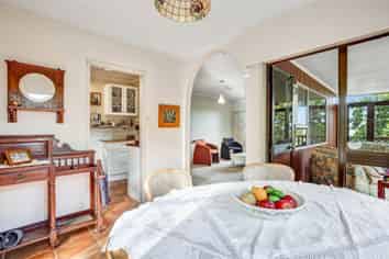 1/30 Ravenwood Drive, Forrest Hill