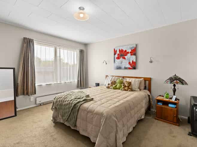 1/5 Somerset Place, Taradale