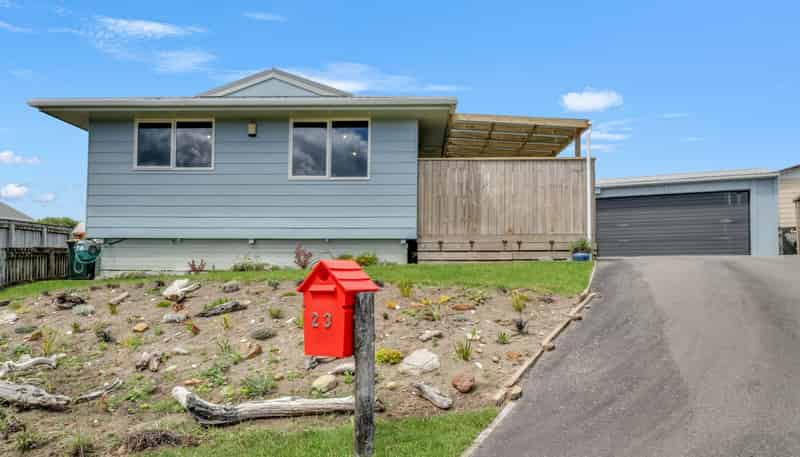 23 Matakane Street, Waitarere Beach