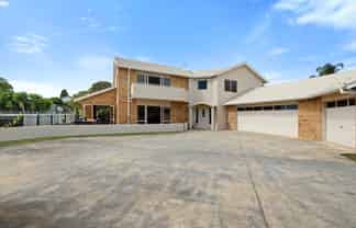 10A Shelter Grove, Frankleigh Park