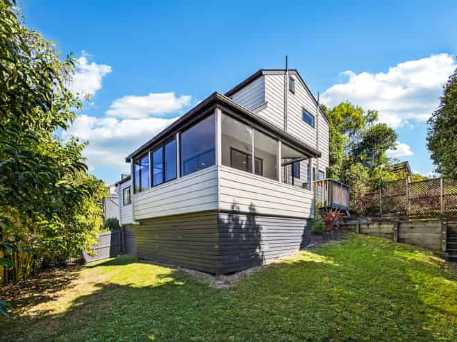 61A Jaemont Avenue, Te Atatu South