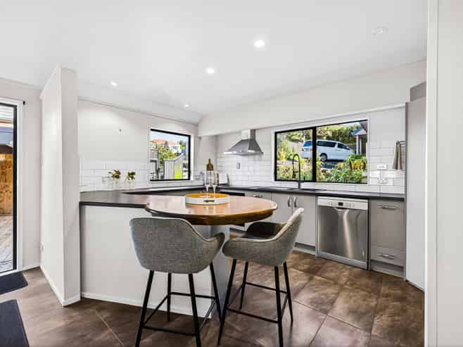 61A Jaemont Avenue, Te Atatu South