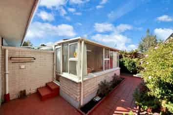 3/126 Stanmore Road, Linwood