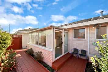 3/126 Stanmore Road, Linwood