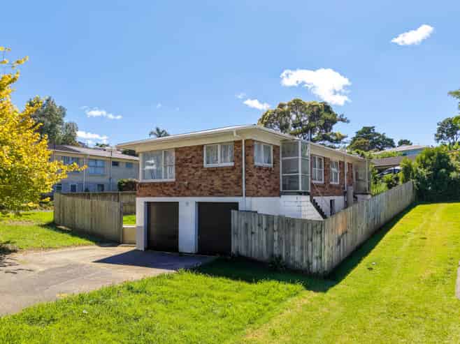 1/40 Cheval Drive, Totara Vale