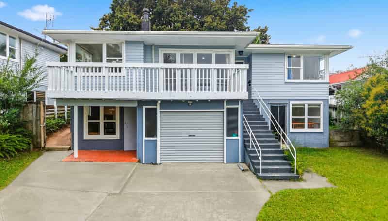 15 Wylie Avenue, Sunnynook