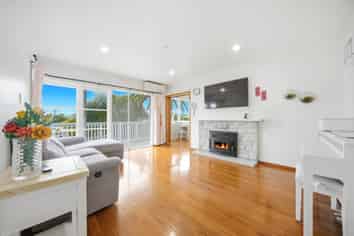 15 Wylie Avenue, Sunnynook