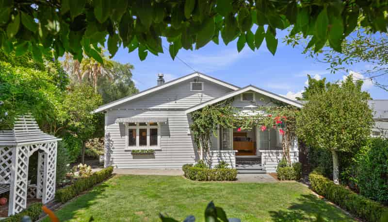 23 Ewen Alison Avenue, Devonport