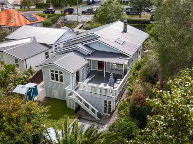 23 Ewen Alison Avenue, Devonport