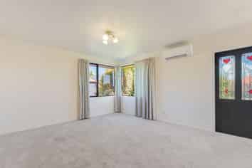 30 The Drive, RICHMOND