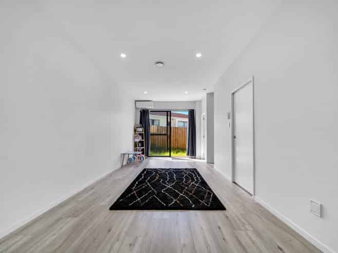 18B Addington Avenue, Manurewa