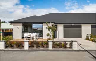 2A Park Street, Mosgiel