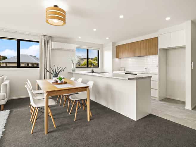 2A Park Street, Mosgiel