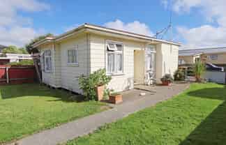 60B Tramway Road, Strathern