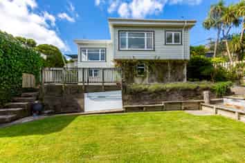 10 Imlay Crescent, Ngaio