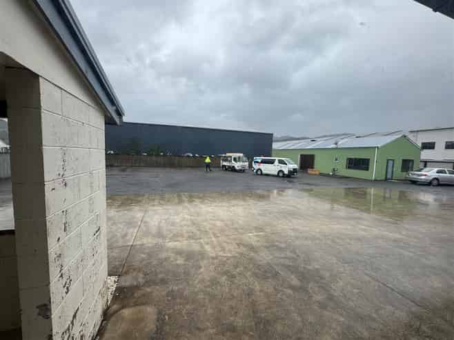 Yard, Office and Storage Available