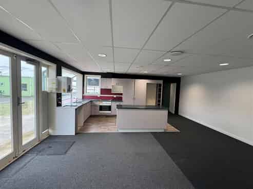 Yard, Office and Storage Available
