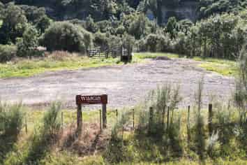 2109 Okau Road, Tongaporutu