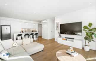 117/223A Green Lane West, Epsom