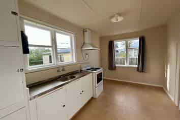 11 Scanlon Place, Westport