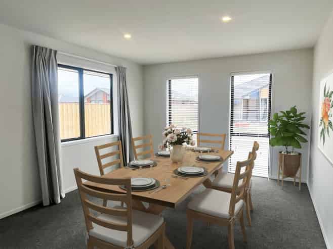 3 Upham Way, Amberley