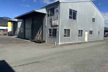 Industrial Space with Generous Yard & Warehouse
