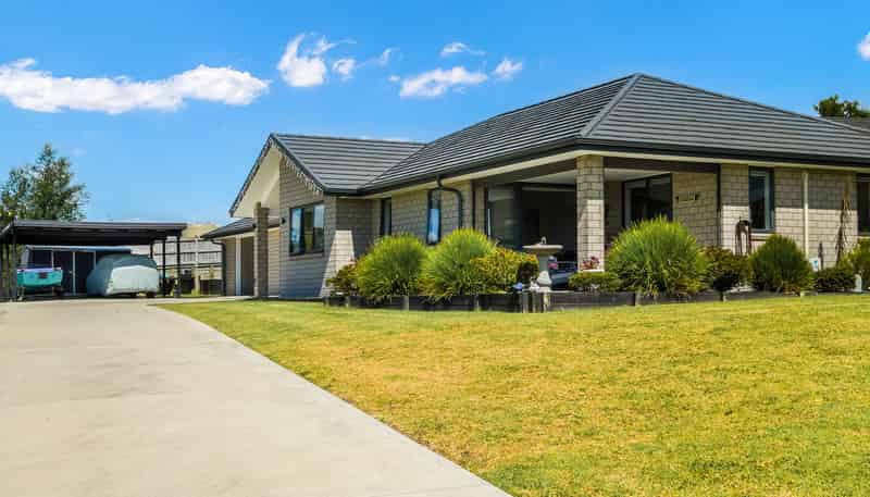 19 Bragato Way, TE KAUWHATA