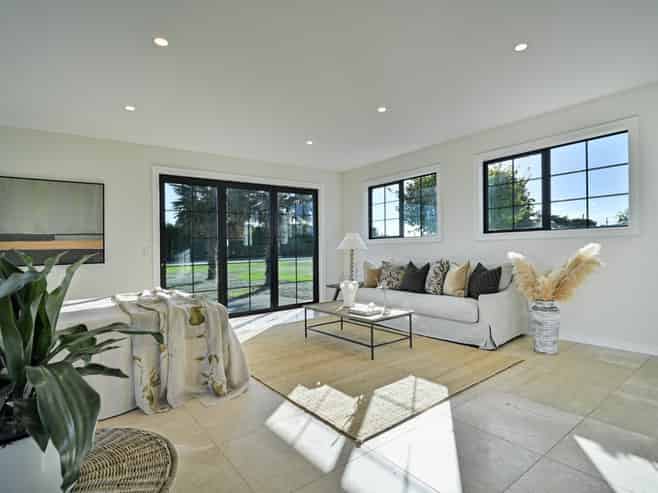 165 School Road, Clive