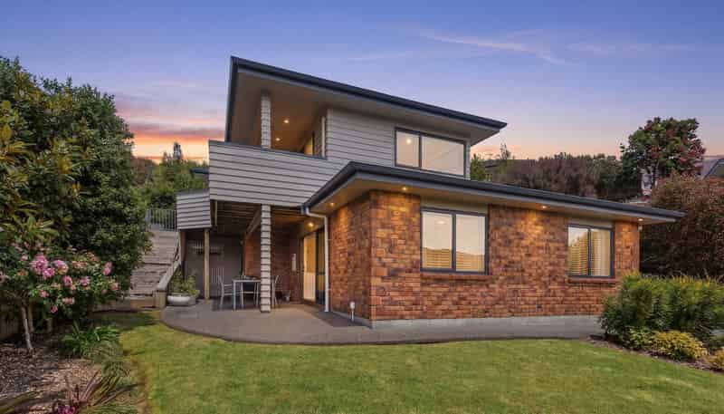 18 KO PLACE, Pyes Pa