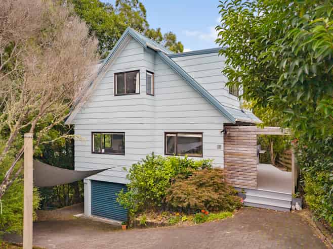 2/5 Flavia Close, Torbay