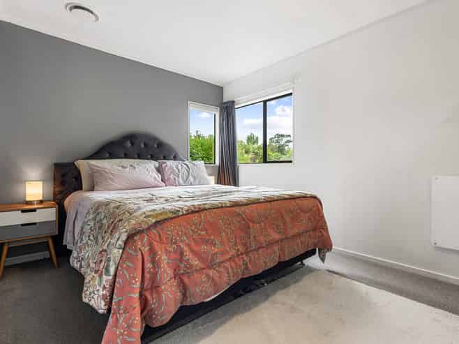 2/5 Flavia Close, Torbay