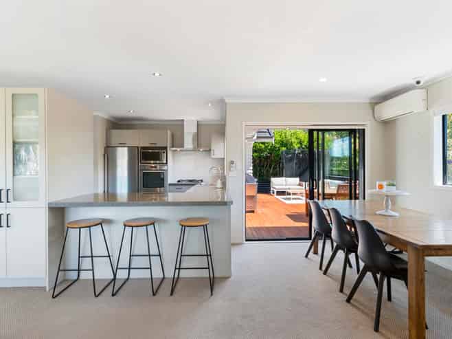 15 Mural Place, Greenhithe