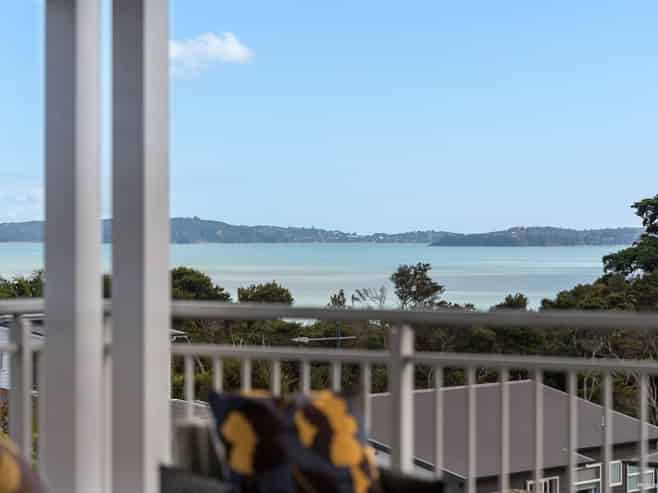 25 Te Puru Drive, Maraetai