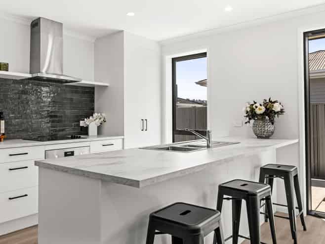 13A Warwick Crescent, Taradale