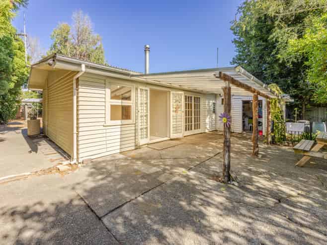 812 Copeland Road, Akina