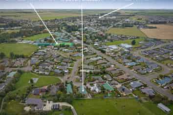 17 Devon Crescent, Darfield