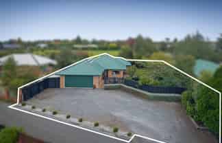 17 Devon Crescent, Darfield