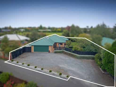 17 Devon Crescent, Darfield