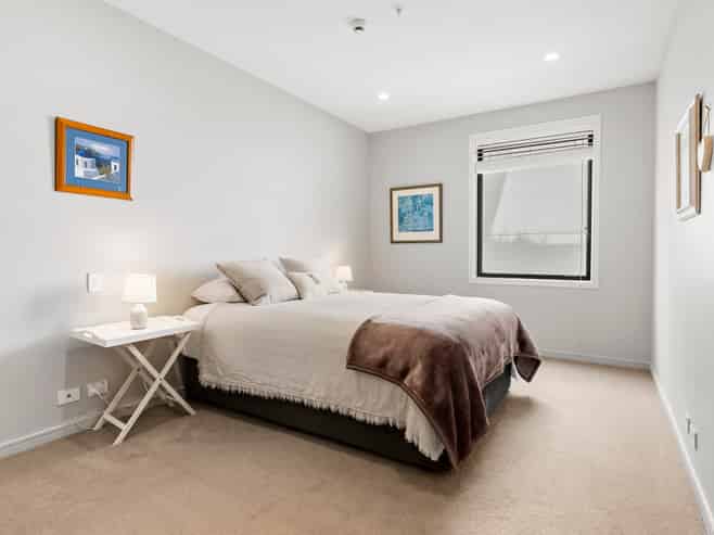 305/64 Te Oneroa Way, Long Bay