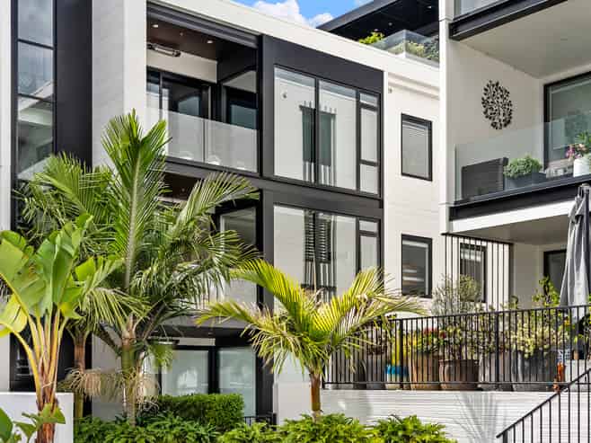 305/64 Te Oneroa Way, Long Bay