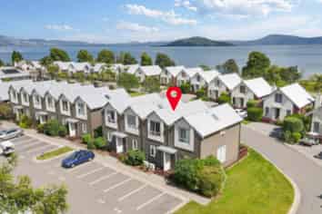 13/1420 Hamurana Road, Mourea