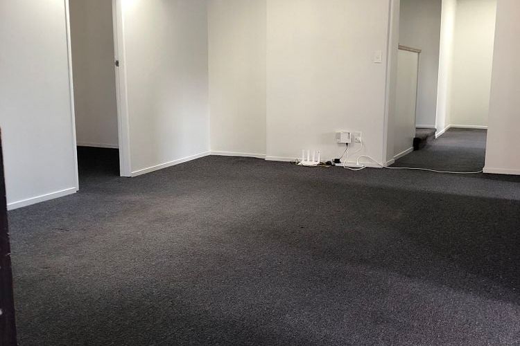 Spacious 4‑Bedroom +Study Flat – Close to City - Widok 3