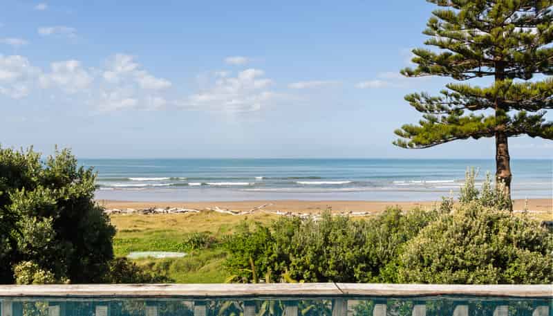 14 Makorori Beach Road, Makorori