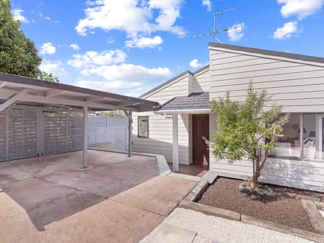 16 Maungarei Road, Remuera